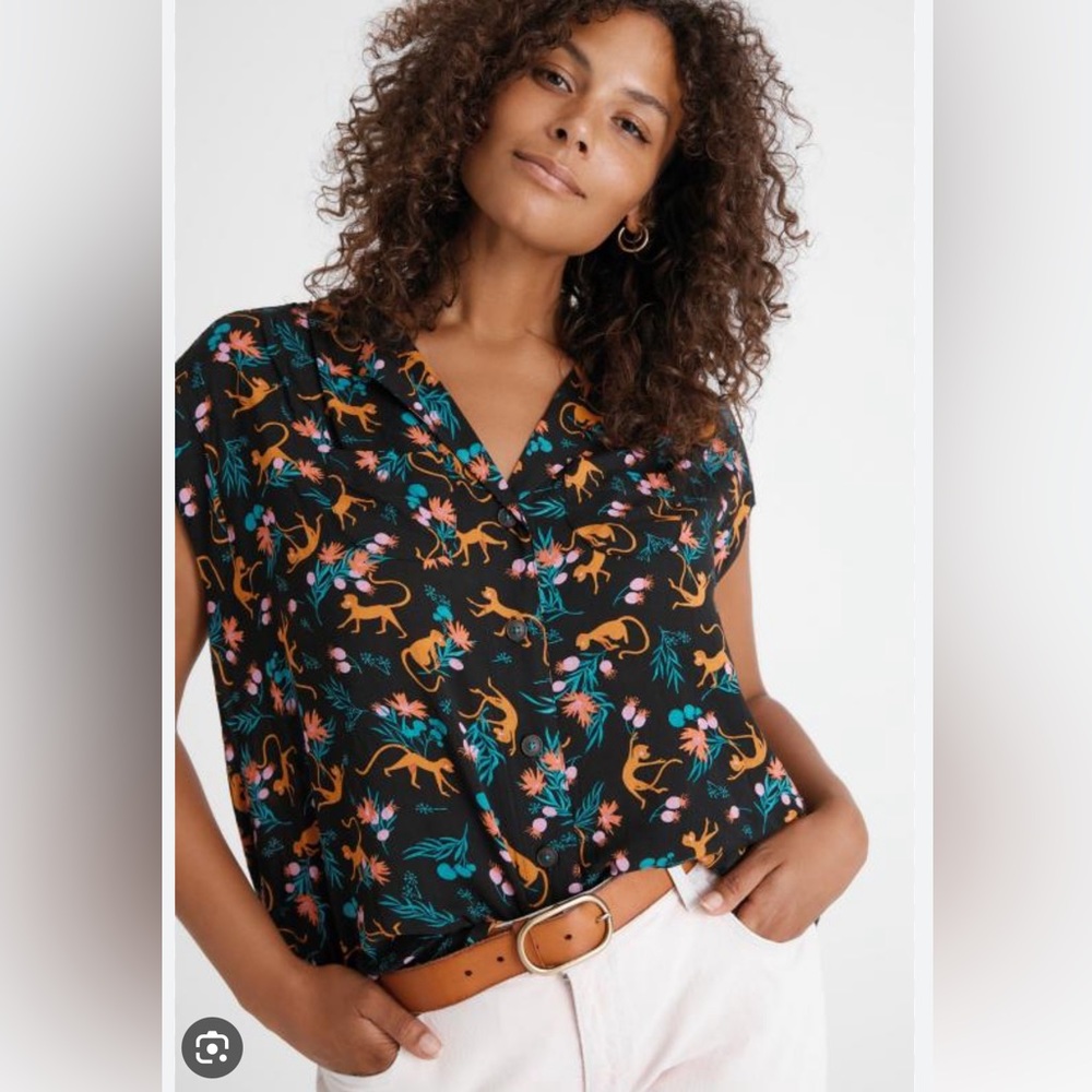 Maeve picnic button down